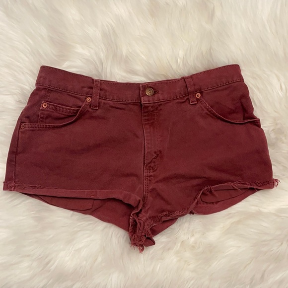 Size medium Levi’s shorts (COPY) - Picture 1 of 3